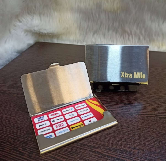 Full Metal Seek Card Holder