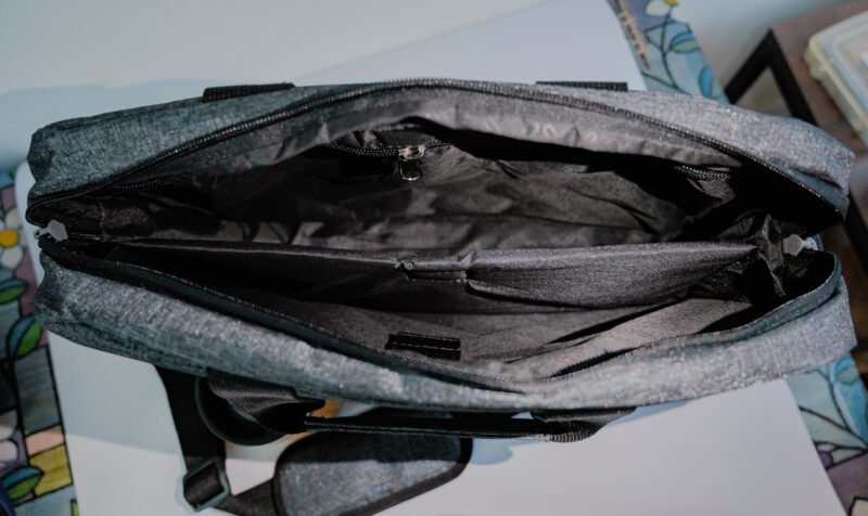 Smart Sleeve for Macbooks - Image 2