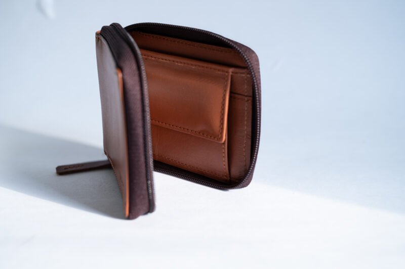 Prokarry Zipper Wallet – Secure Stylish - Image 5